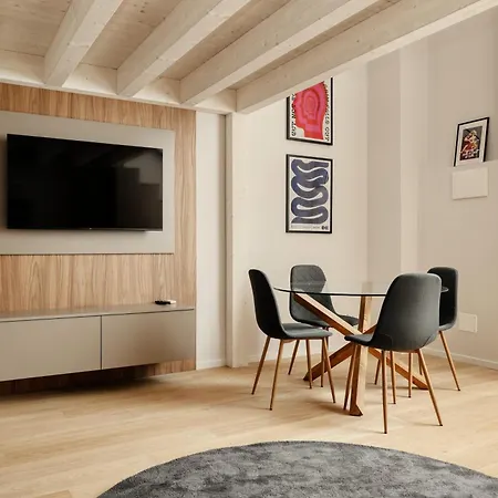 Cenisio 23 Apartment Milan Exterior photo
